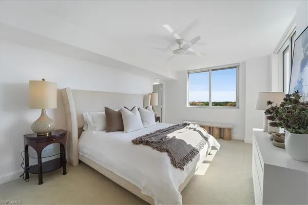 $3,000,000 | 6597 Nicholas Boulevard, Unit 601, Naples, FL 34108