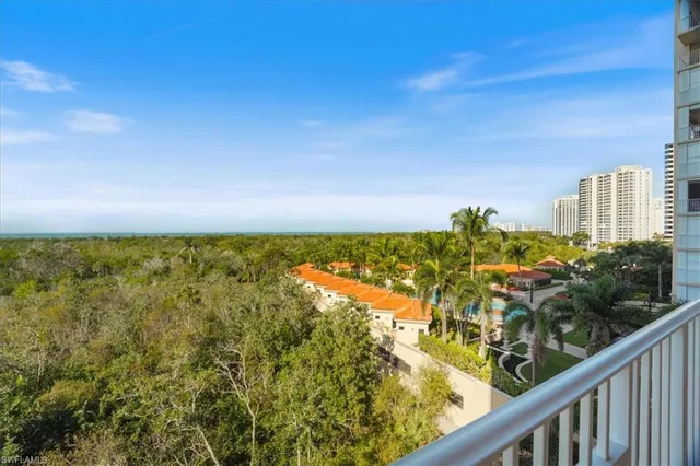 $3,275,000 | 6597 Nicholas Boulevard, Unit 601, Naples, FL 34108