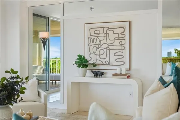 $3,000,000 | 6597 Nicholas Boulevard, Unit 601, Naples, FL 34108