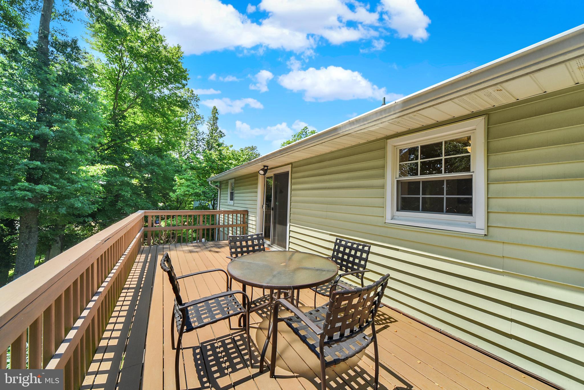 403 Old Orchard Road Baltimore, MD 21229 - Photo 11 of 37 Deck Off Dining Room
