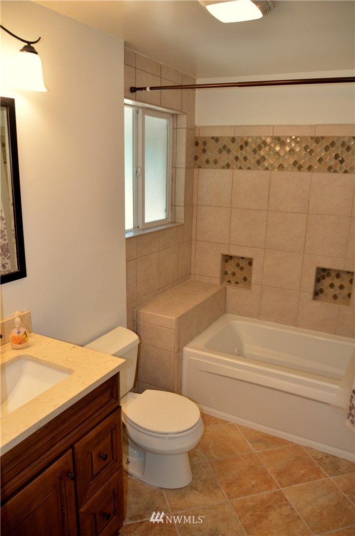 3606 Bledsoe Avenue Bremerton, WA 98310 - Photo 16 of 23