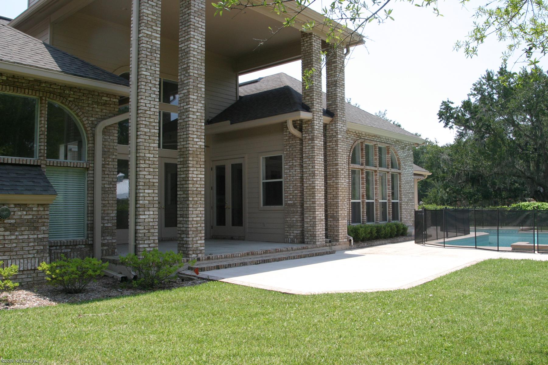1331 Heron Point Road Jacksonville, FL 32223 - Photo 6 of 8 back lanai