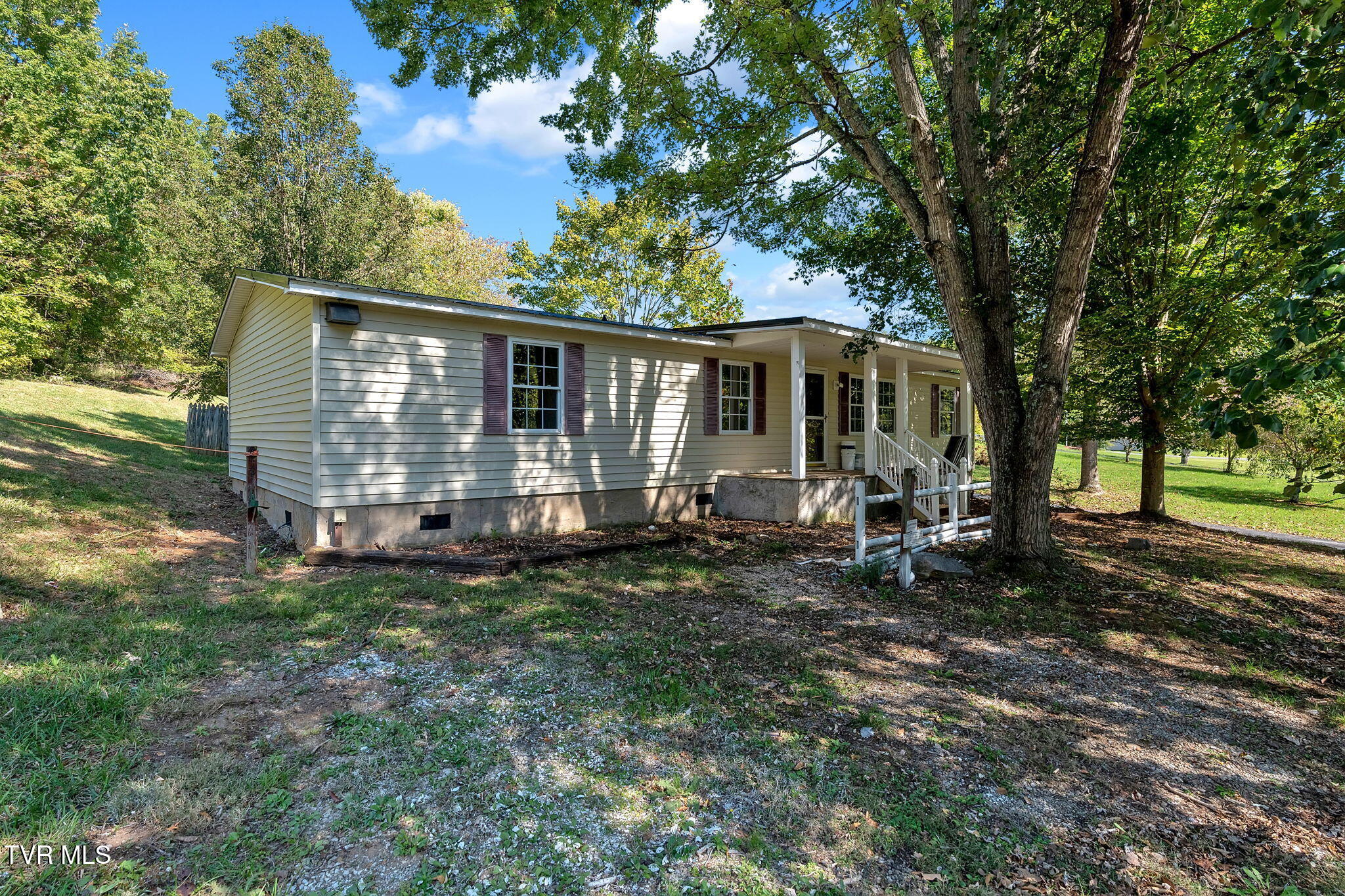 170 Hall Road Jonesborough, TN 37659 - Photo 1 of 29 26-web-or-mls-DSC08061