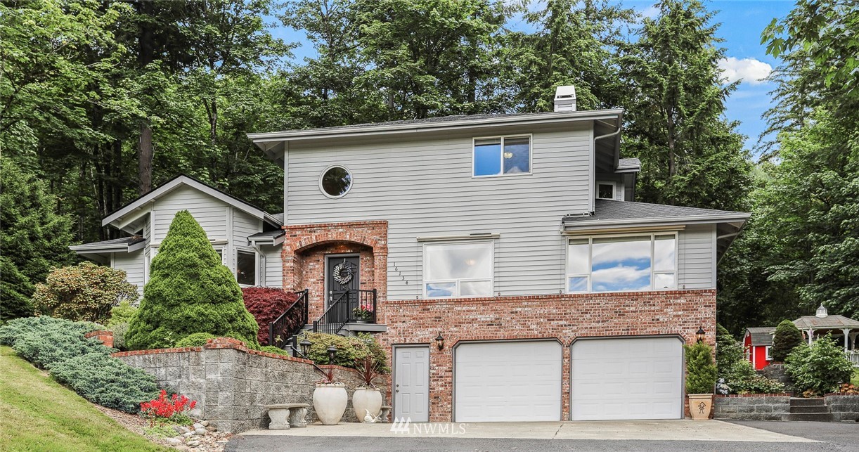 16134 Tiger Mountain Road Southeast Issaquah, WA 98027 - Photo 1 of 38 Gallery Image 1