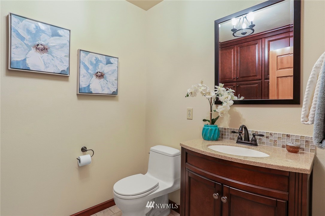 16134 Tiger Mountain Road Southeast Issaquah, WA 98027 - Photo 21 of 38 Gallery Image 21
