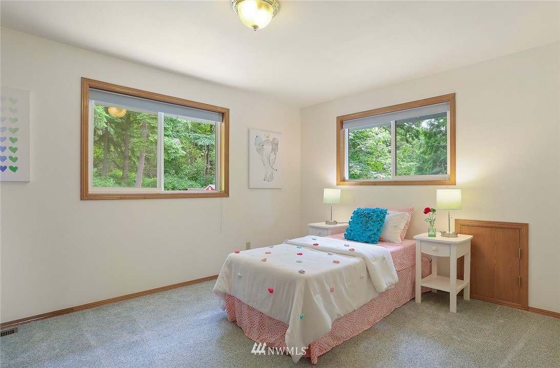 16134 Tiger Mountain Road Southeast Issaquah, WA 98027 - Photo 26 of 38 Gallery Image 26