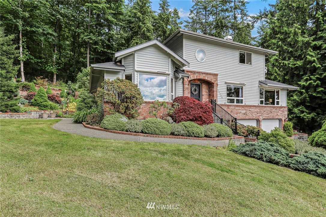 16134 Tiger Mountain Road Southeast Issaquah, WA 98027 - Photo 32 of 38 Gallery Image 32