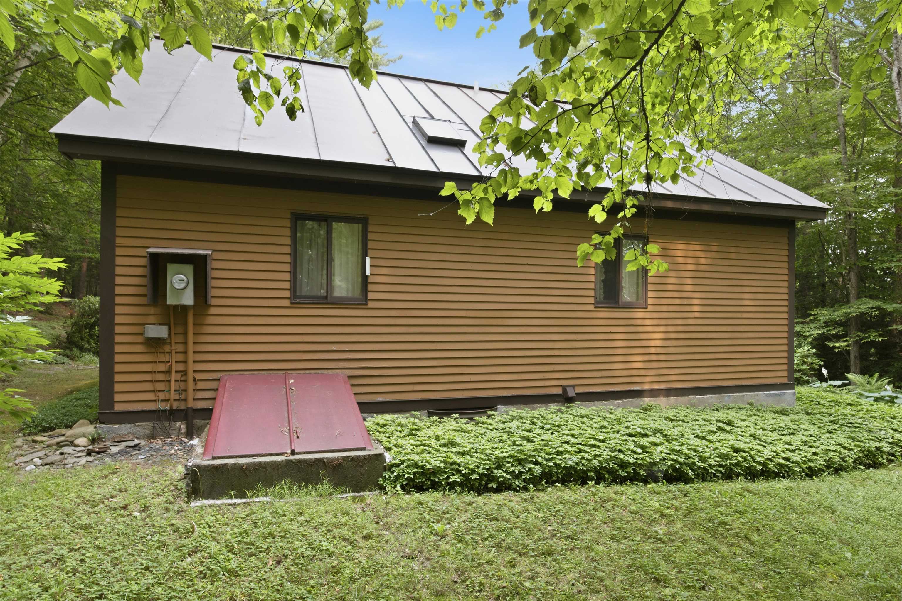 470 Morgan Road Hartford, VT 05059 - Photo 8 of 57 Gallery Image 8
