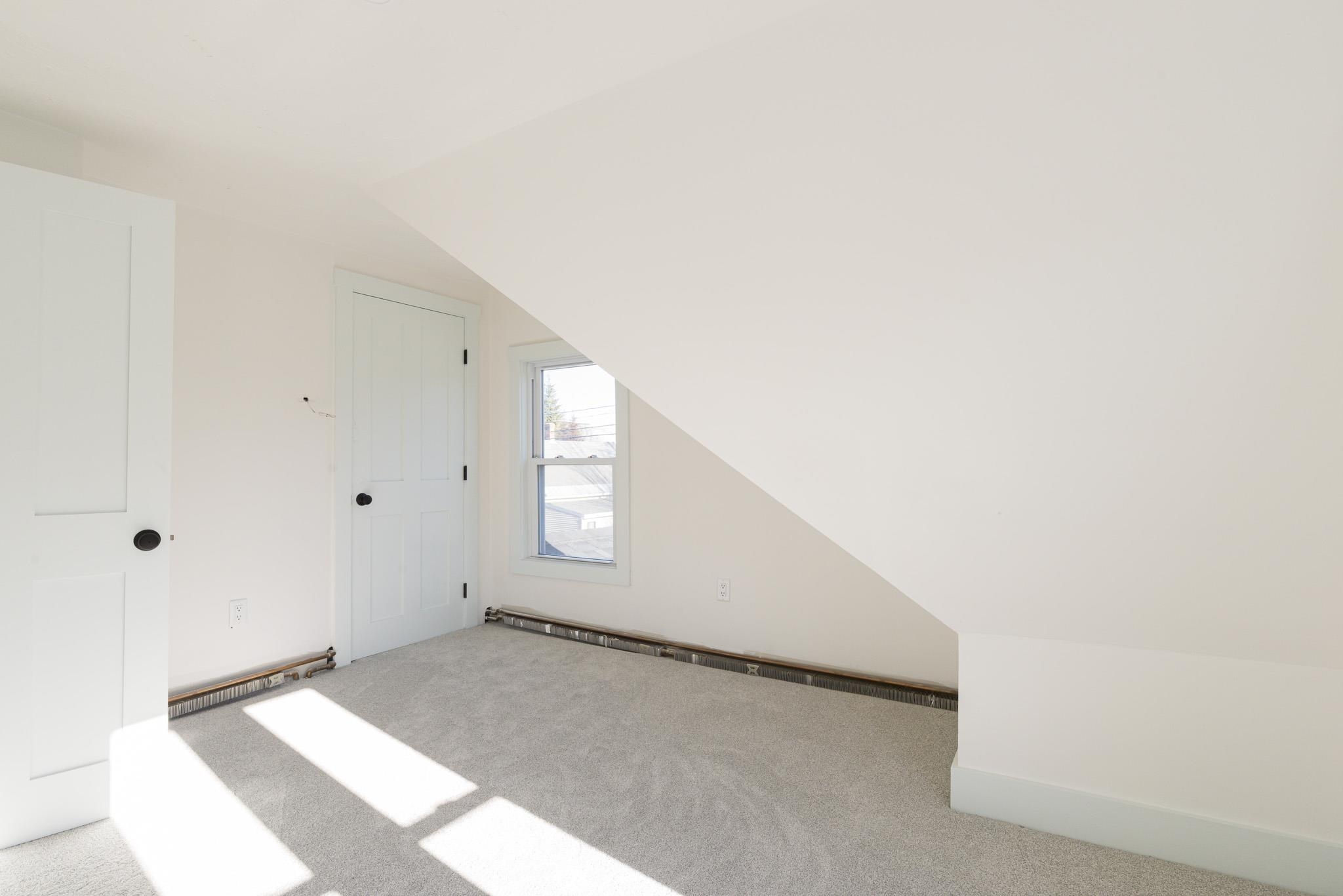 31 North Street Jaffrey, NH 03452 - Photo 15 of 17