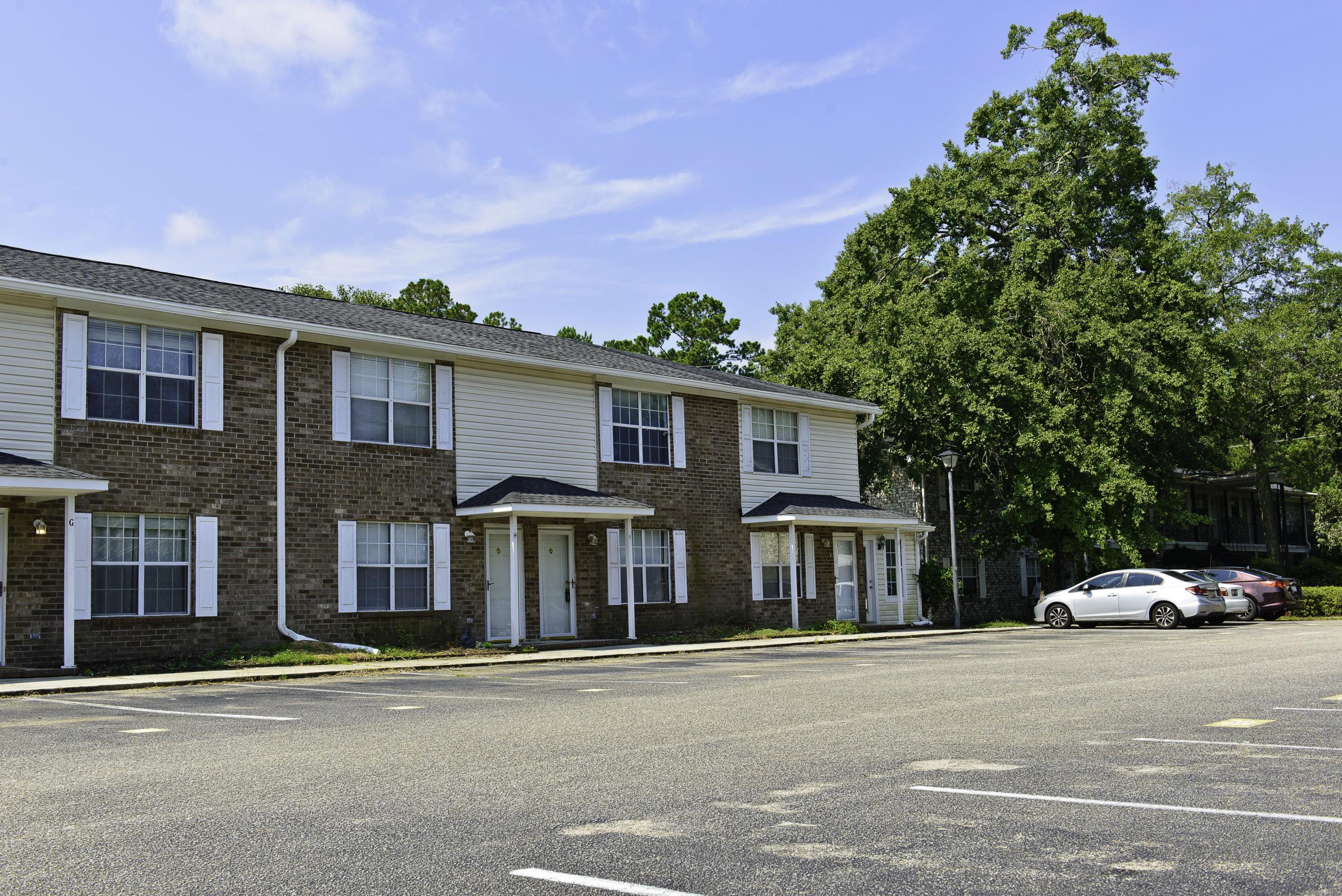 2073 Rondo Street, Unit D Charleston, SC 29414 - Photo 4 of 47 DSC_0994