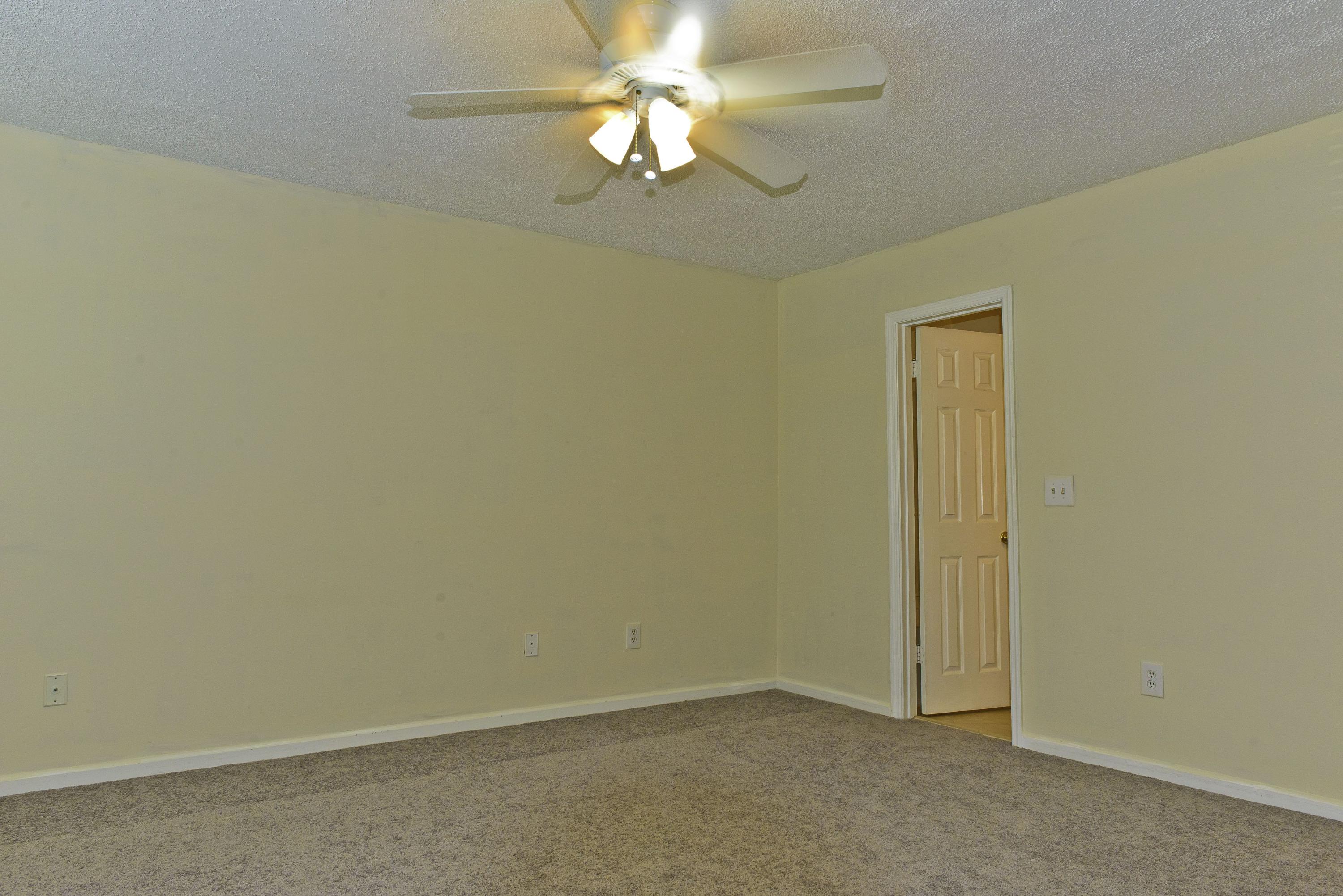 2073 Rondo Street, Unit D Charleston, SC 29414 - Photo 40 of 47 DSC_1037