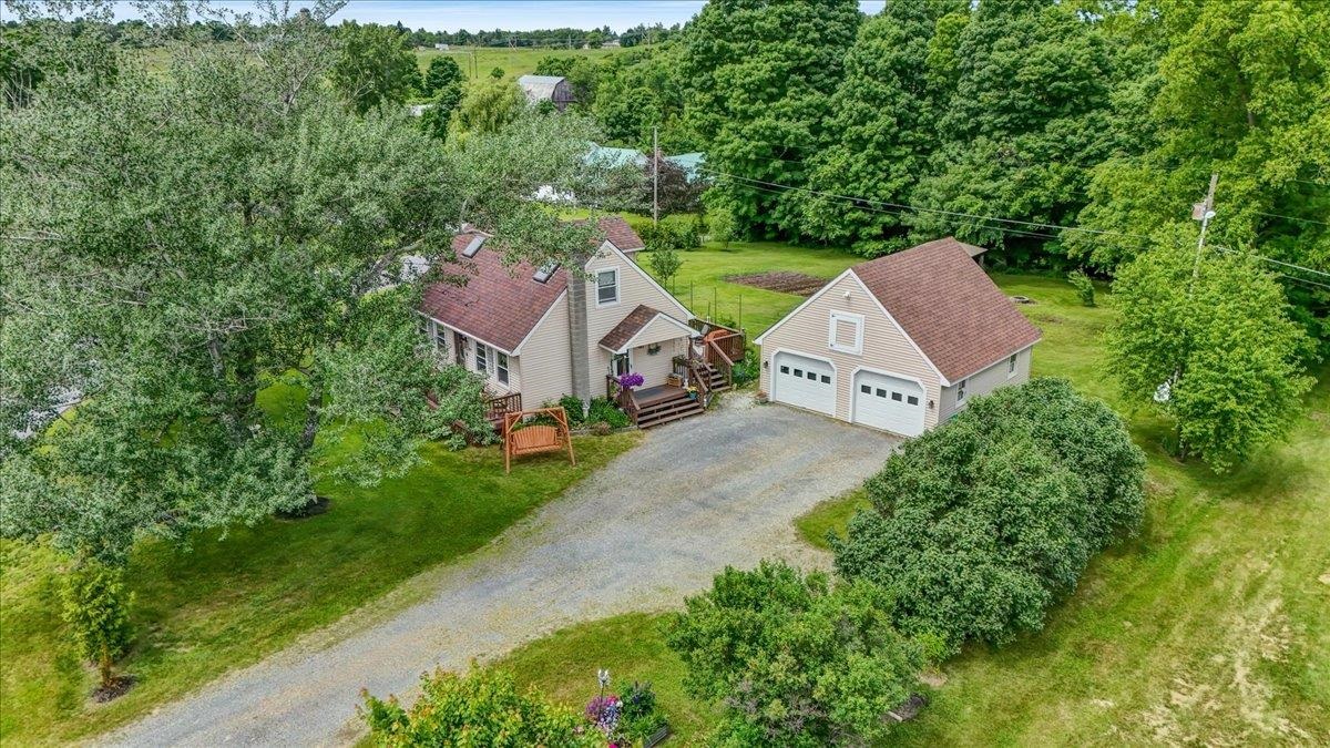 1588 Sandy Birch Road Georgia, VT 05468 - Photo 3 of 54