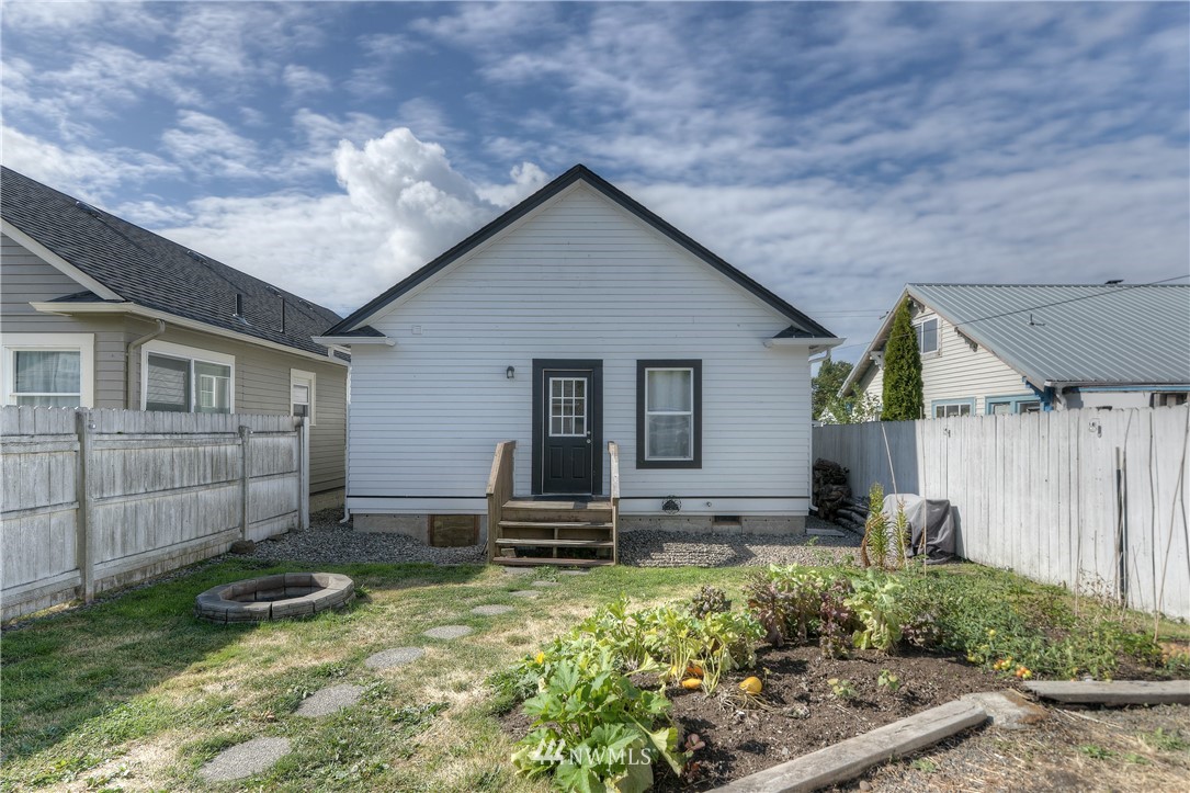 176 Southwest Cascade Avenue Chehalis, WA 98532 - Photo 21 of 24 Gallery Image 21