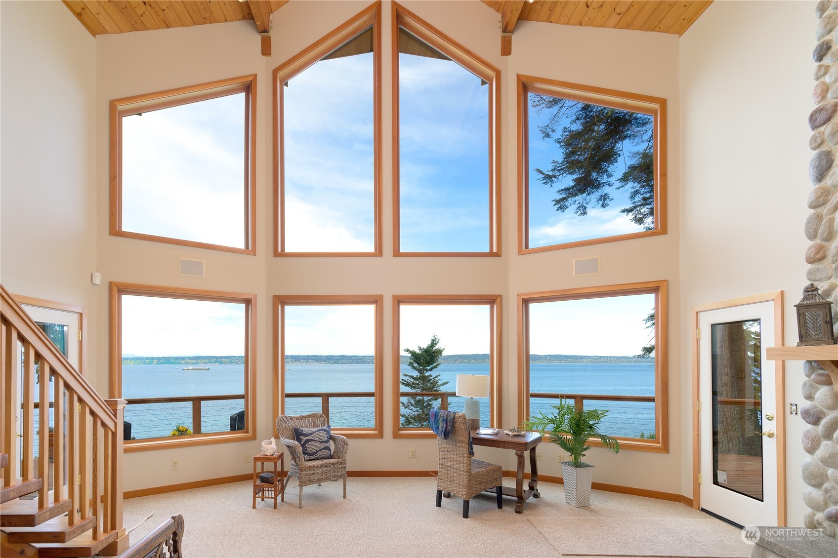 21718 President Point Road Northeast Kingston, WA 98346 - Photo 11 of 40 Gallery Image 11