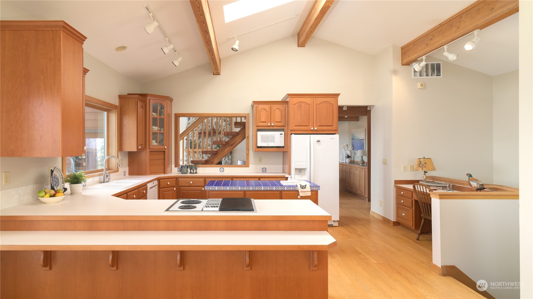 21718 President Point Road Northeast Kingston, WA 98346 - Photo 19 of 40 Gallery Image 19