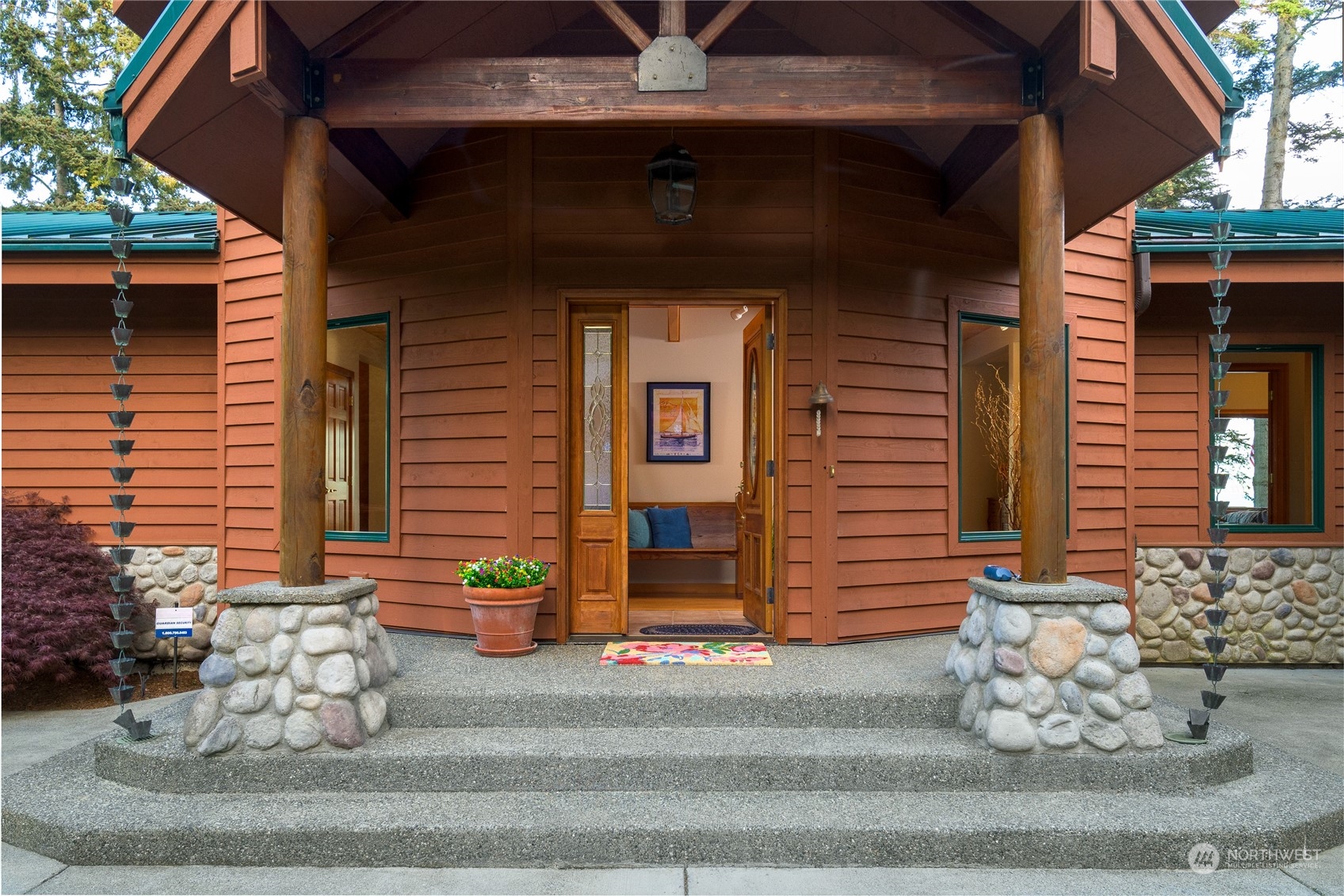 21718 President Point Road Northeast Kingston, WA 98346 - Photo 6 of 40 Gallery Image 6