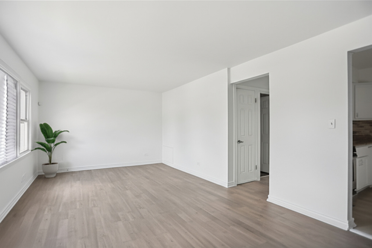 7531 Roberts Road, Unit 2C Bridgeview, IL 60455 - Photo 6 of 7