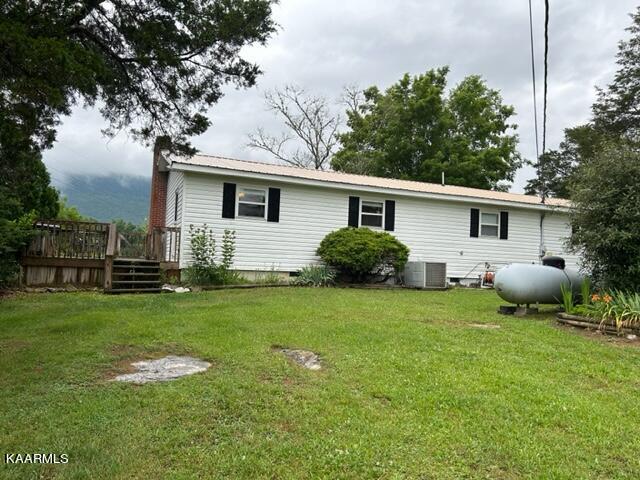 138 Monte Vista Road Ewing, VA 24248 - Photo 3 of 16 IMG_1189