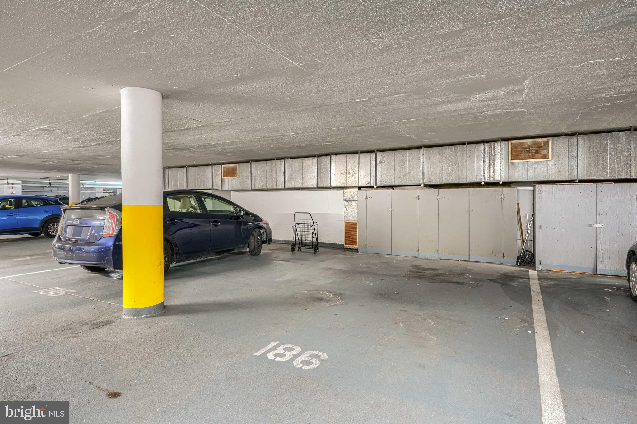 4100 North Charles Street, Unit 1010 Baltimore, MD 21218 - Photo 61 of 73 Parking space