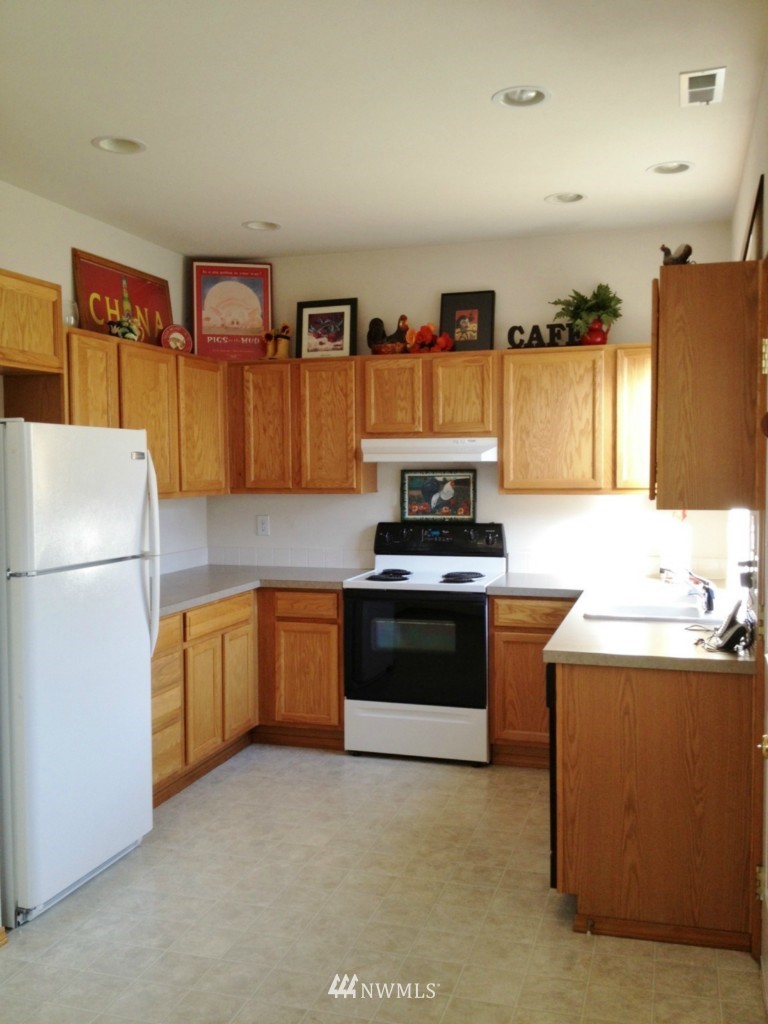 34735 Southeast Ridge Street Snoqualmie, WA 98065 - Photo 5 of 12 Gallery Image 5