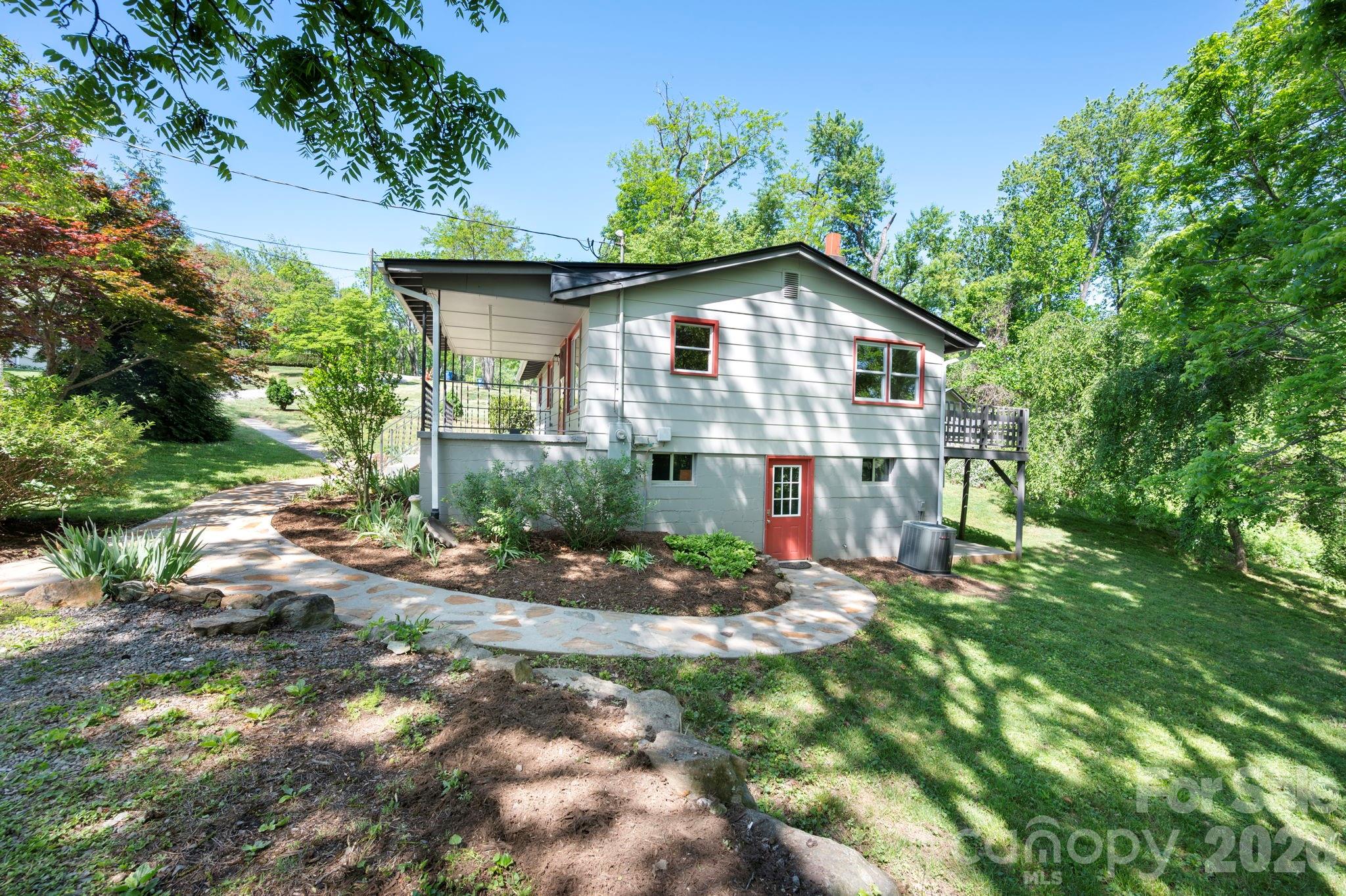 138 Brooklyn Road Asheville, NC 28803 - Photo 17 of 17