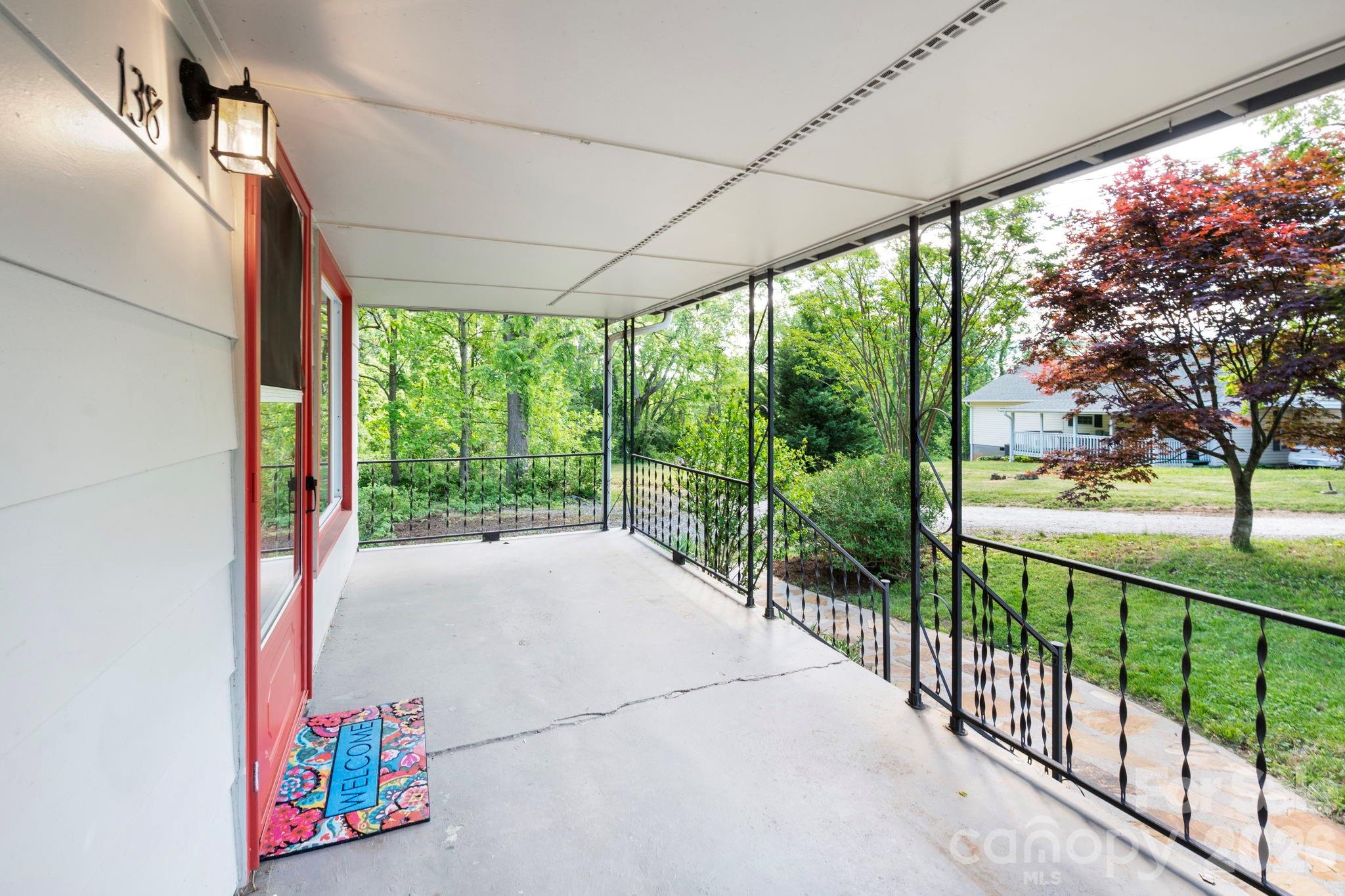 138 Brooklyn Road Asheville, NC 28803 - Photo 3 of 17