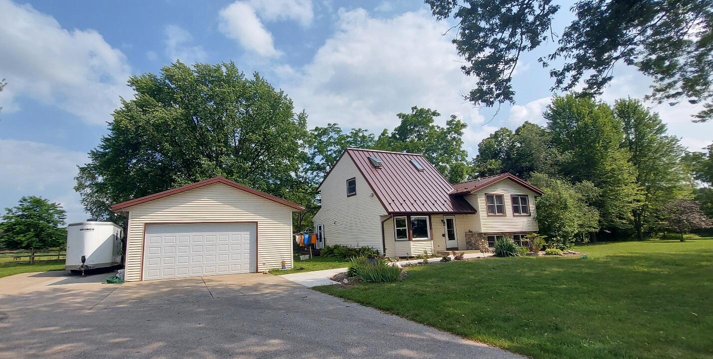 N2720 Resthaven Road Rubicon, WI 53078 - Photo 1 of 58 20260804_151822