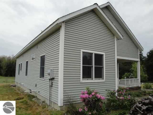 10841 Fowler Road Honor, MI 49640 - Photo 2 of 15 1717284-1.JPG