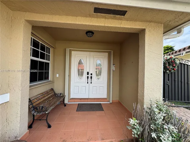 $649,900 | 5332 Southwest 142nd Place, Miami, FL 33175