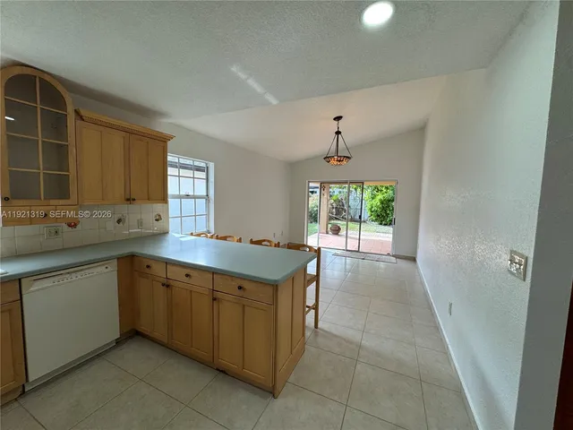 $649,900 | 5332 Southwest 142nd Place, Miami, FL 33175