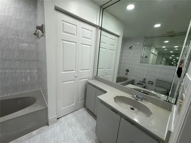 $649,900 | 5332 Southwest 142nd Place, Miami, FL 33175