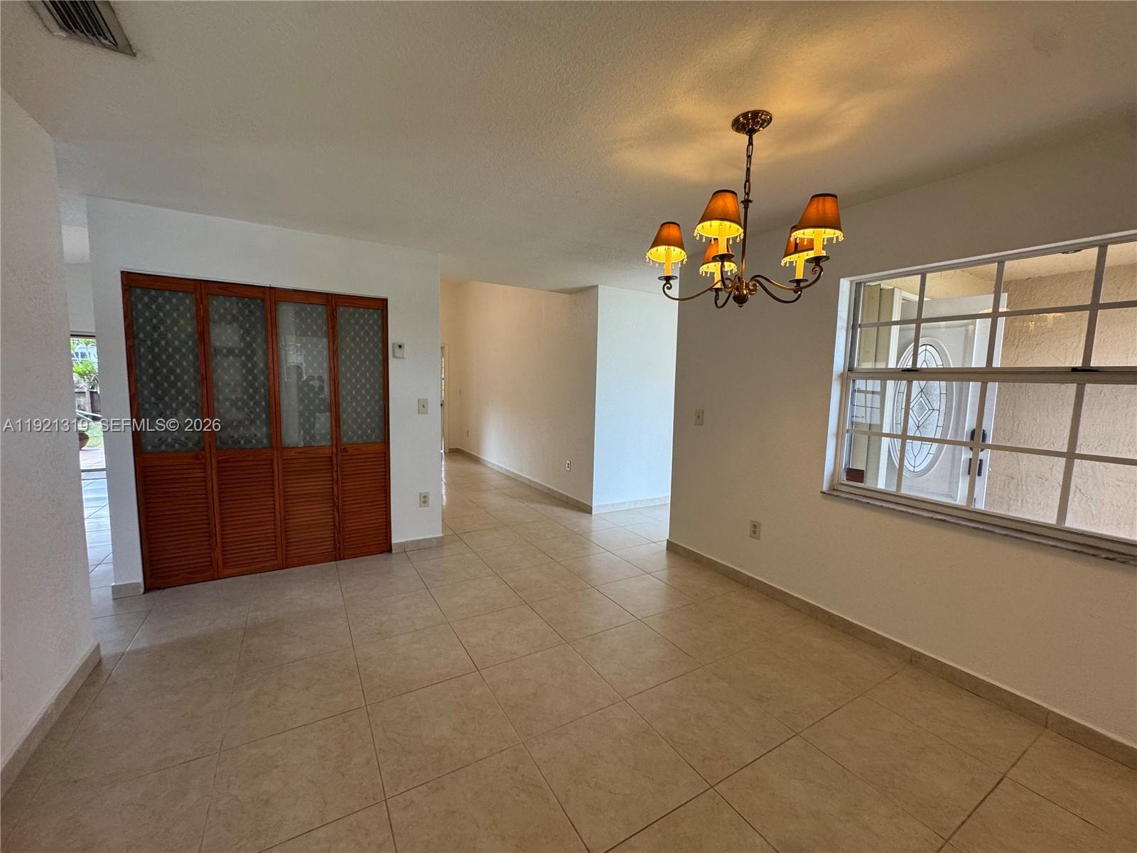 5332 Southwest 142nd Place Miami, FL 33175 - Photo 7 of 28