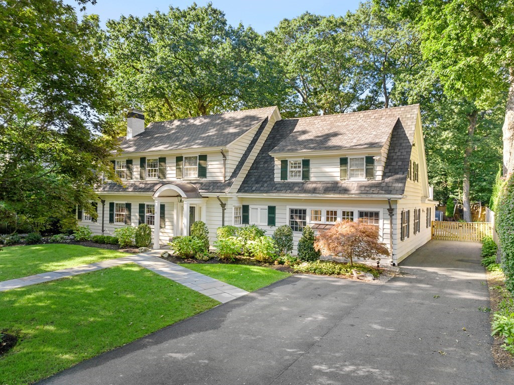 33 Damien Road Wellesley, MA 02481 - Photo 4 of 41 front view of a house with a yard