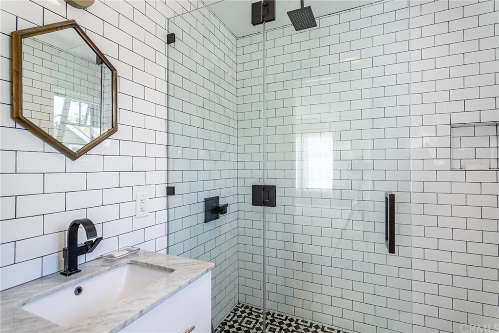 2816 East 3rd Street Long Beach, CA 90814 - Photo 34 of 75