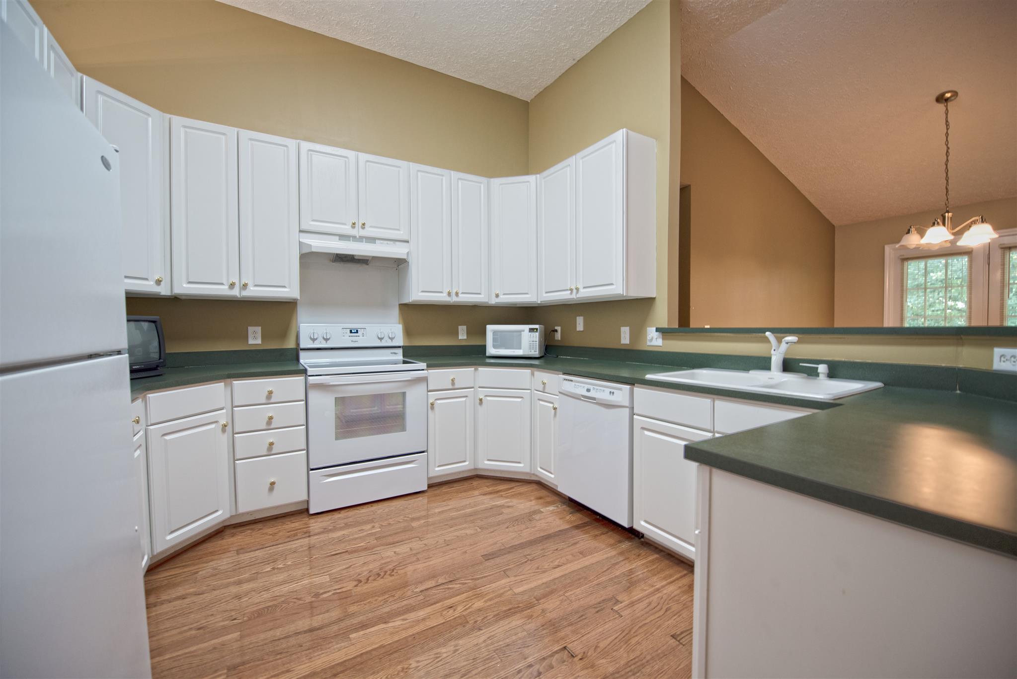 1432 Timber Ridge Circle Nashville, TN 37211 - Photo 6 of 23 Gallery Image 6