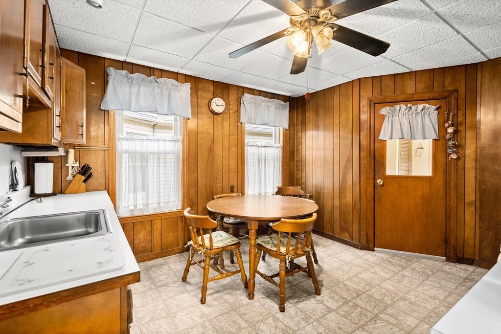 28 Gold Star Road Cambridge, MA 02140 - Photo 12 of 32 Gallery Image 12
