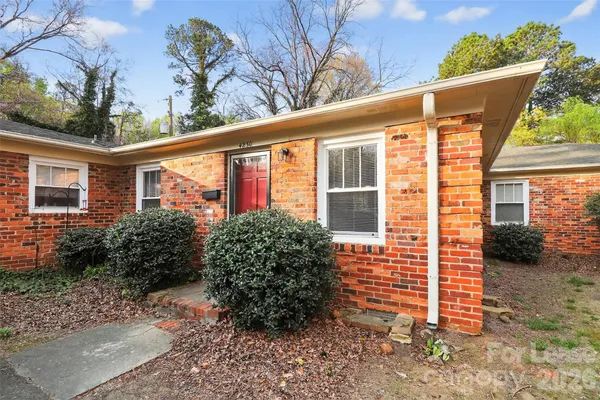 $1,380 | 4230 Castleton Road, Charlotte, NC 28211
