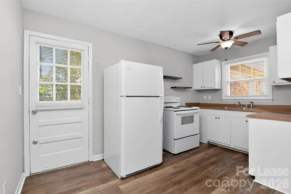 $1,380 | 4230 Castleton Road, Charlotte, NC 28211