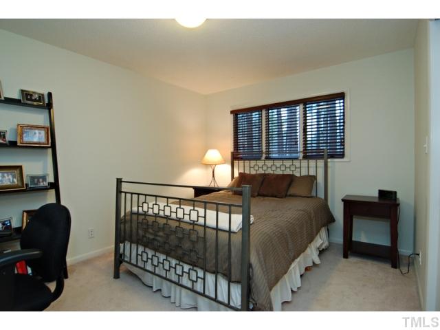 1843 Woodburn Road Durham, NC 27705 - Photo 17 of 20 Gallery Image 17