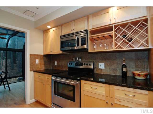 1843 Woodburn Road Durham, NC 27705 - Photo 9 of 20 Gallery Image 9