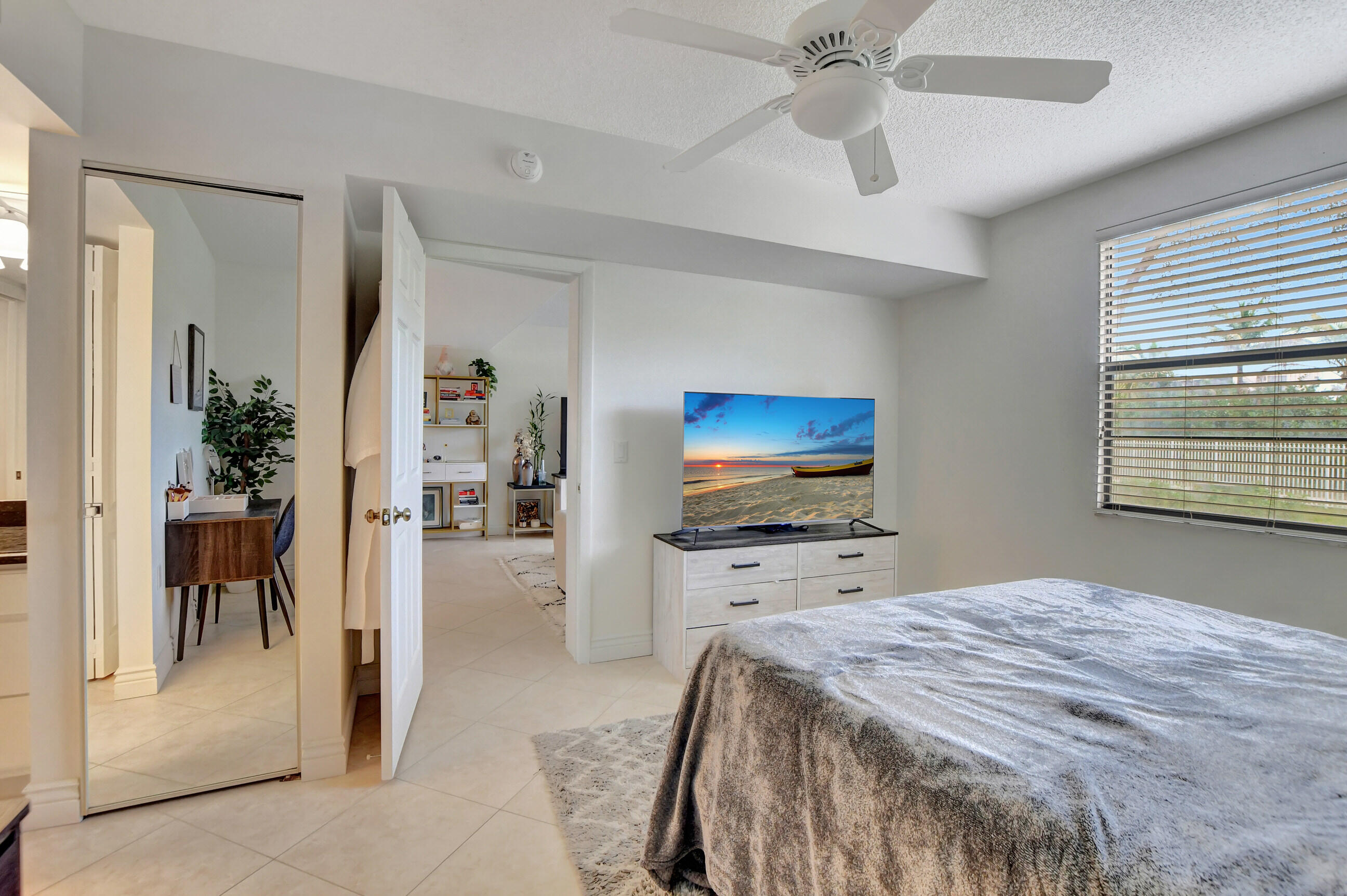 6109 Balboa Circle, Unit 104 Boca Raton, FL 33433 - Photo 20 of 37 22_dsc_0096