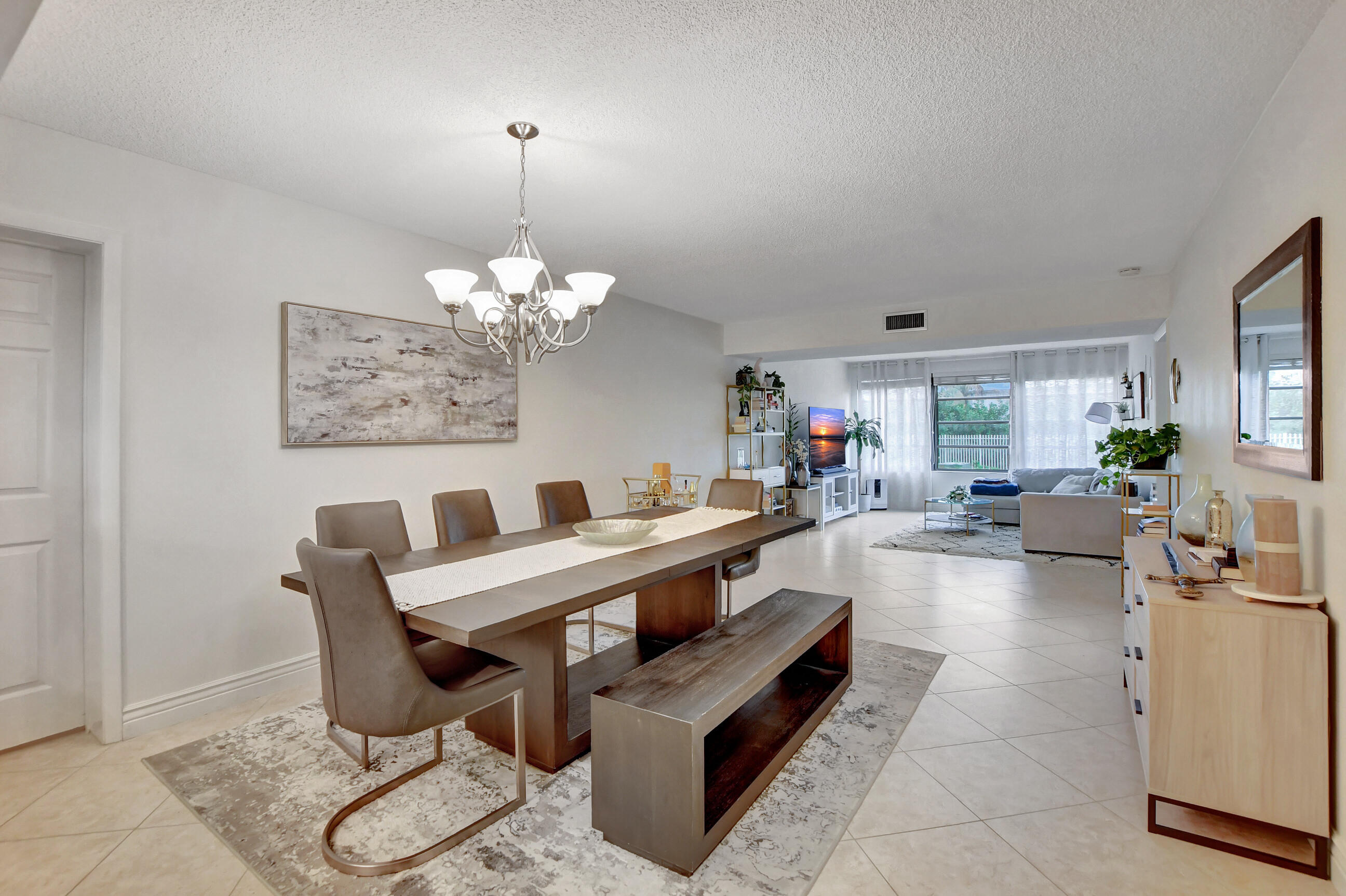 6109 Balboa Circle, Unit 104 Boca Raton, FL 33433 - Photo 4 of 37 07_dsc_0036