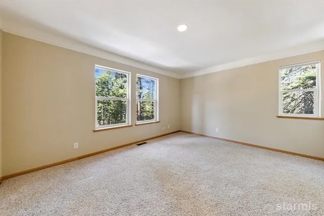 $1,375,000 | 236 Uplands Way, South Lake Tahoe, CA 96150