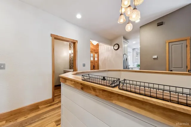 $1,375,000 | 236 Uplands Way, South Lake Tahoe, CA 96150