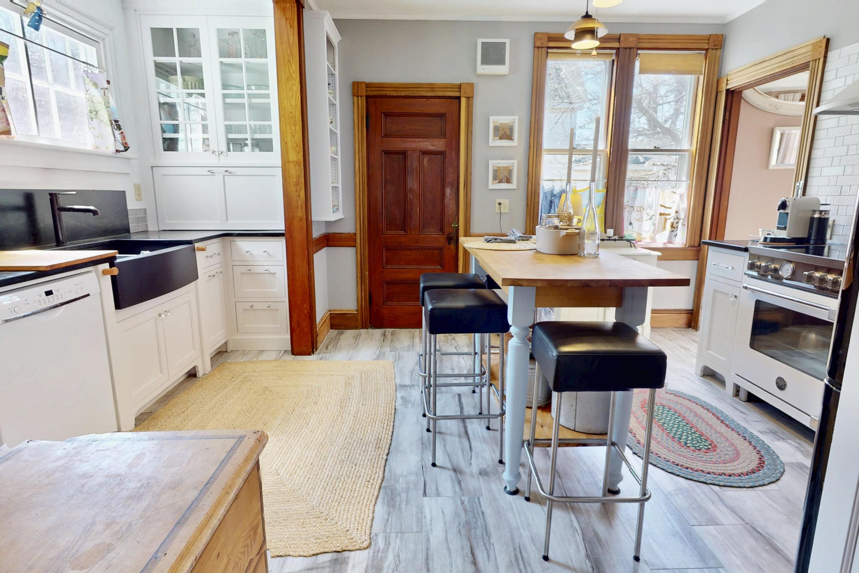 14 Water Street Vinalhaven, ME 04863 - Photo 22 of 47 14-Water-St-04212025_143737