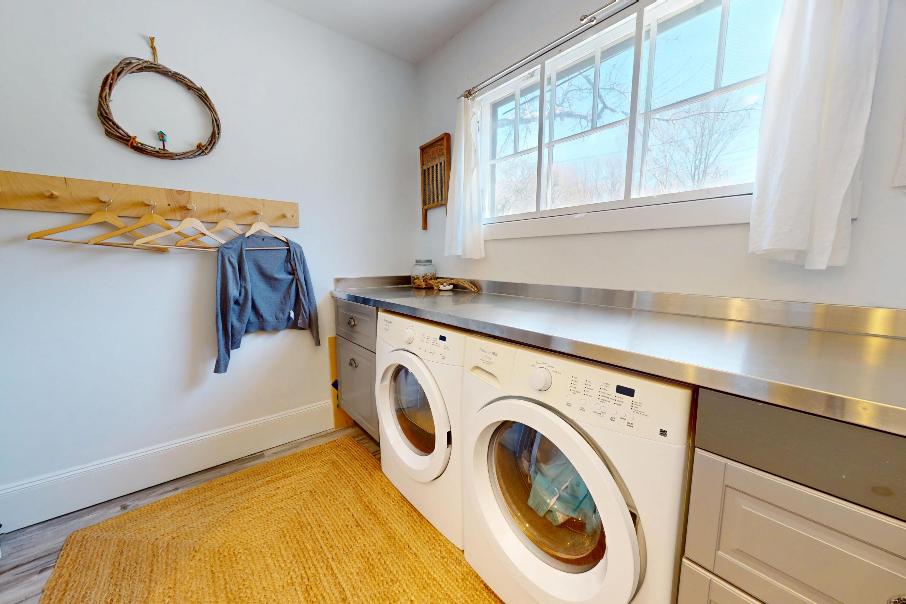 14 Water Street Vinalhaven, ME 04863 - Photo 37 of 47 14-Water-St-04212025_143536