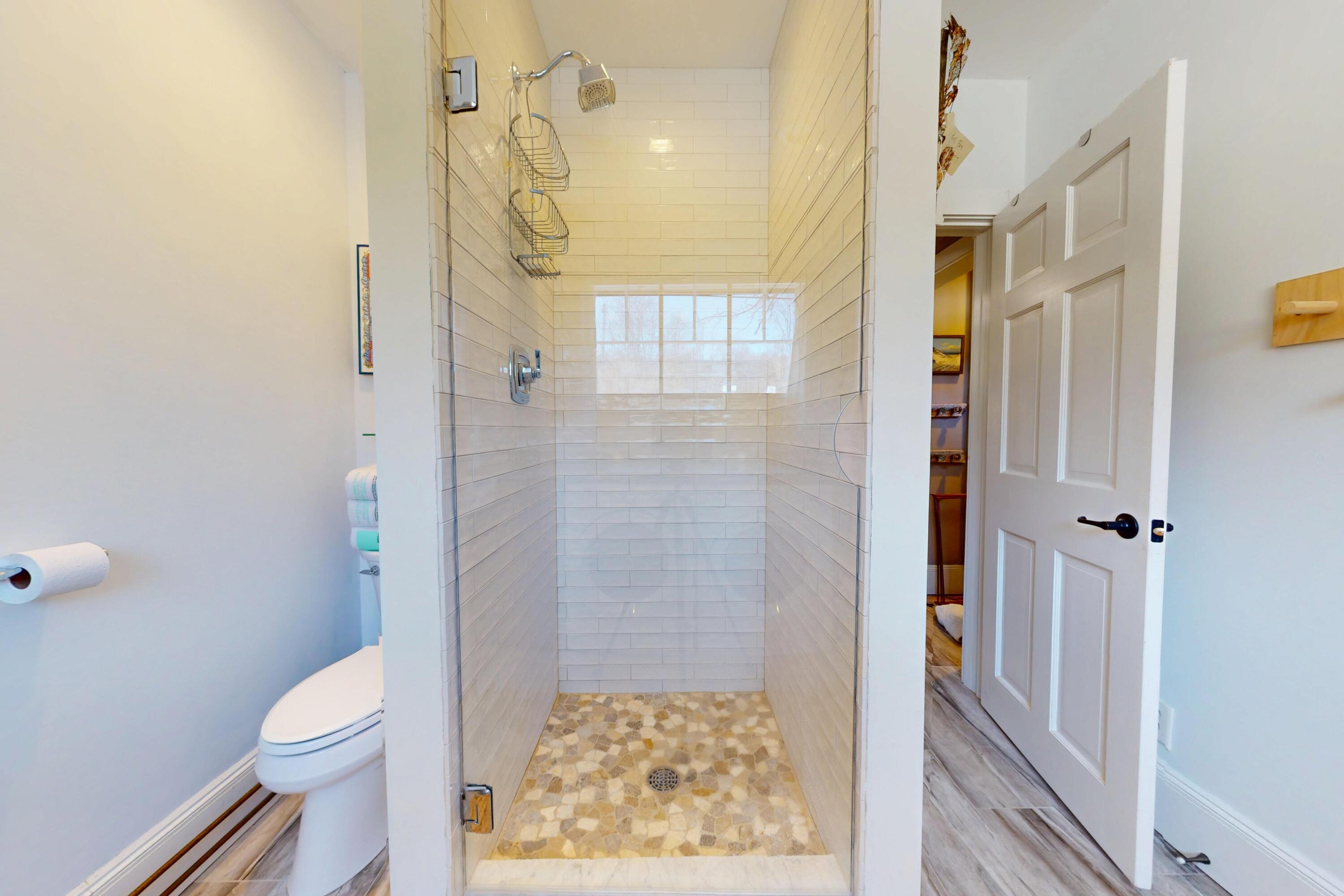 14 Water Street Vinalhaven, ME 04863 - Photo 38 of 47 14-Water-St-04212025_143558