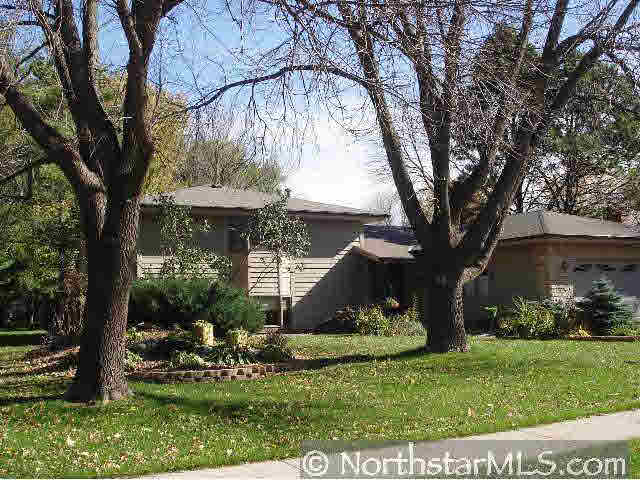 9917 Dakota Road Bloomington, MN 55438 - Photo 1 of 1 Gallery Image 1
