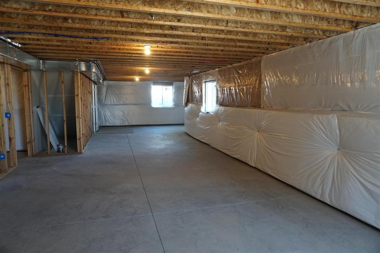 103 Cherry Lane Riverside, IA 52327 - Photo 18 of 20 Gallery Image 18