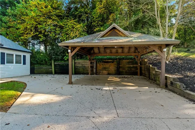 $435,000 | 531 Crestview Terrace, Gainesville, GA 30501